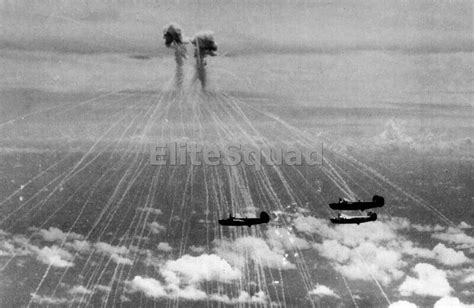 Ww2 Picture Photo Japanese Zeros Drop Phosphorus Bombs Over B 24s 0371