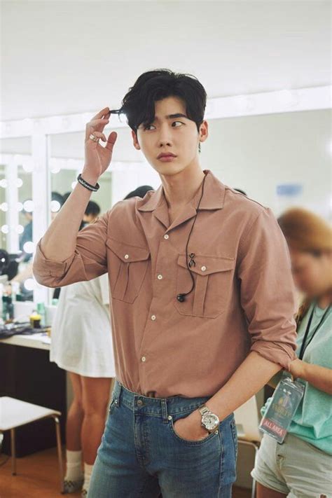 By lara jean, february 17, 2017 in celebrity photos & videos. Lee Jong suk | Jong suk, Lee jong suk, Jung suk
