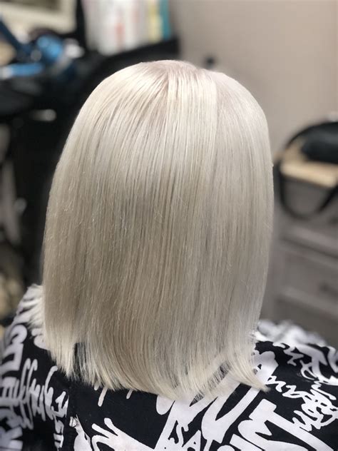 Just make sure you communicate with your stylist about your level of commitment to the maintenance. Pin von Hair by Mary Davila auf My hair pictures | Weißes ...