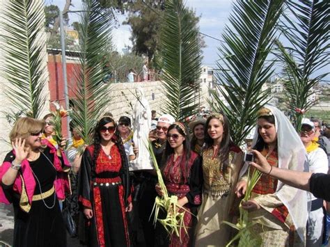 Palm Sunday In Jerusalem Palm Sunday Traditional Palestine