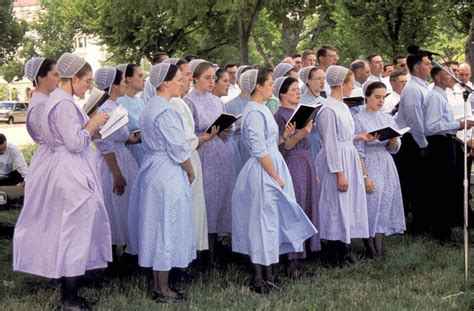 What Sets Mennonites Apart From Other Faiths Amish Clothing Amish