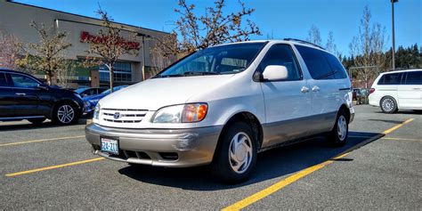 Ditpl 2002 Toyota Sienna Symphony Come For The Cars Stay For The