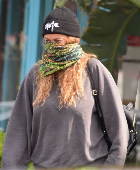 Tyra Banks Wearing Bandana Mask Out In Los Angeles 04082020 Hawtcelebs