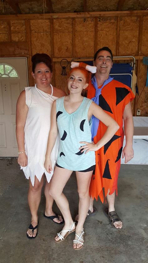 Diy Fred Wilma And Pebbles Flintstone Homemade Costumes Summer