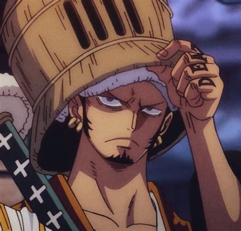 Airyuu On Pinterest One Piece Episode 923 Trafalgar D Water
