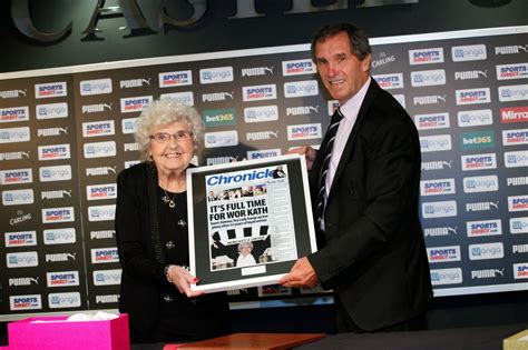 Newcastle Uniteds Tea Lady Kath Cassidy Given Fond Farewell At
