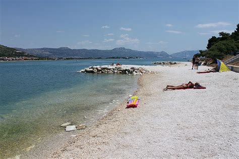 Die 10 schönsten strände in trogir. Strand Maccao in Trogir (Ciovo) - Strandführer von Porta ...