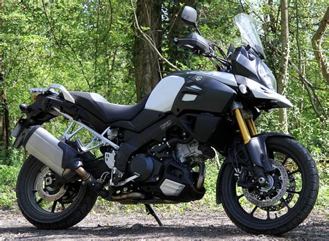 Rating sample for this suzuki bike. Suzuki 1000 V-STROM 2014 - Essai moto - MOTOPLANETE