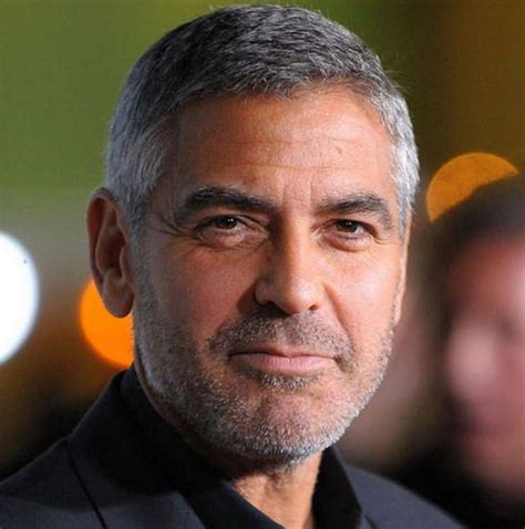 25 Hairstyles For Older Men To Look Younger