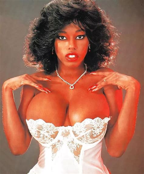 Ebony Ayes 1986 Nudes VintageSmut NUDE PICS ORG