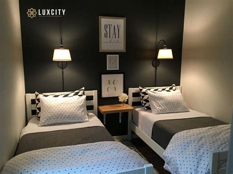 How To Arrange Two Twin Beds In A Small Room 6 Tips Luxcity Hotel