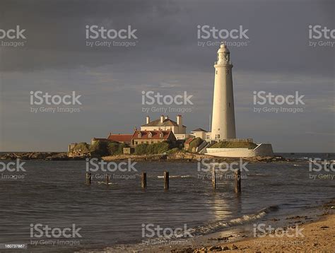 Lighthouse On St Marys Island Tynemouth Stock Photo Download Image