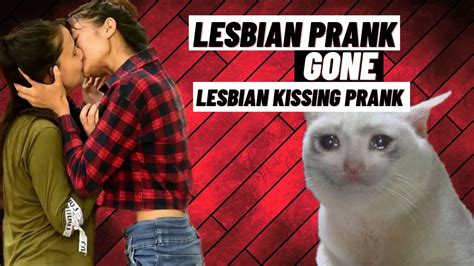 Wiederholen Erfahren Dramatiker Lesbian Kissing Prank Bedingt Spanne