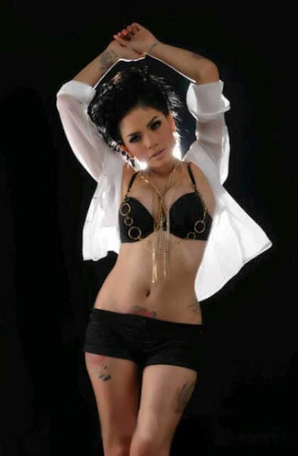 Nikita Mirzani Topless Photos Leaked Gadis Indonesia