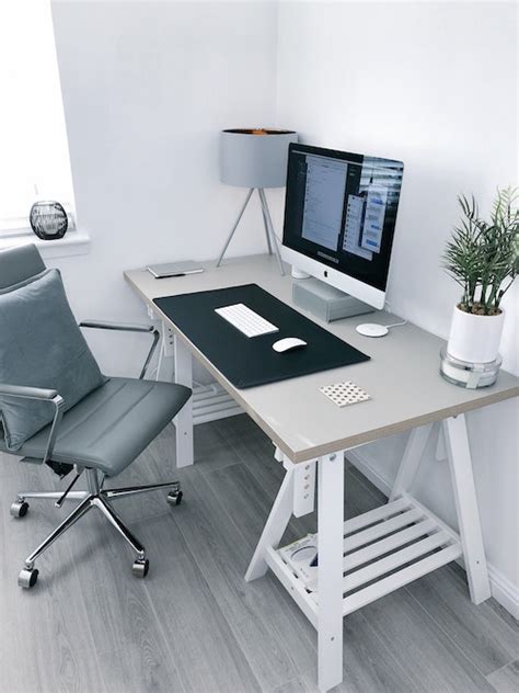 Here are our 10 simple and modern office design ideas for small business. Home Design Trends for 2021 - 7 Interior Ideas | MDK ...