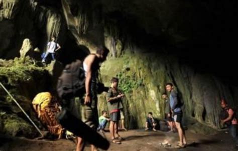Wisata alam, wisata bahari, dan wisata budaya. Taman Wisata Ds.pulau Buayo Kabupaten Sarolangun, Jambi ...