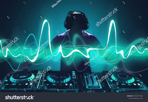 62451 Dj Professional Images Stock Photos And Vectors Shutterstock