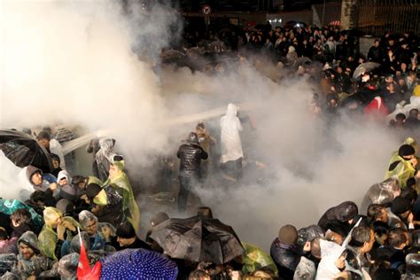 Turkey S Press Crackdown Sees Police Tear Gas Protestors While Seizing