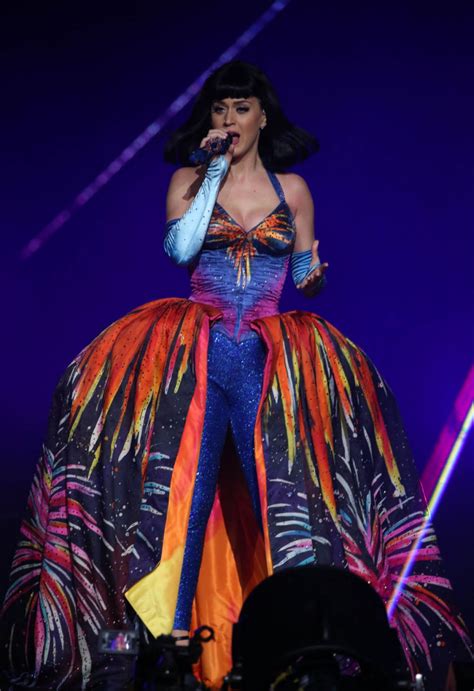 Katy Perry Performs At Prismatic World Tour In Guangzhou Hawtcelebs