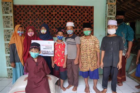 Bagi mereka, segala bentuk upaya pemerintah untuk melunakkan. Hari Pangan, Solidaritas Pangan Indonesia Beri Bantuan