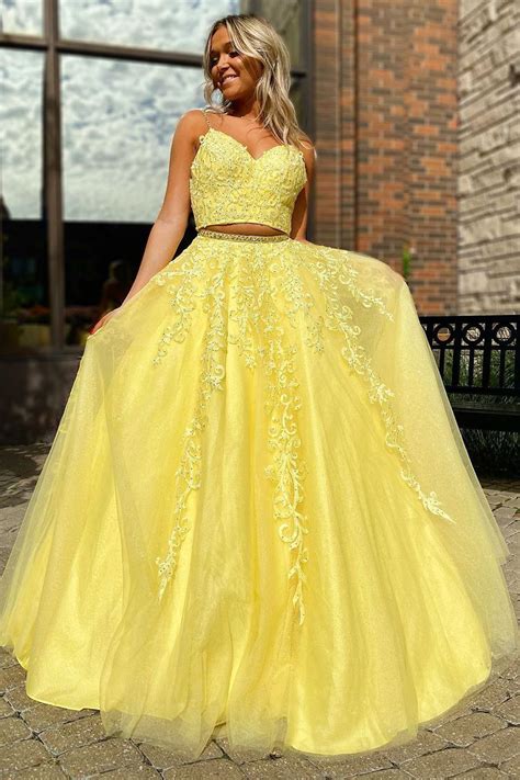 Wd0778elegant Straps Two Piece Yellow Long Lace Prom Dress · Wonder
