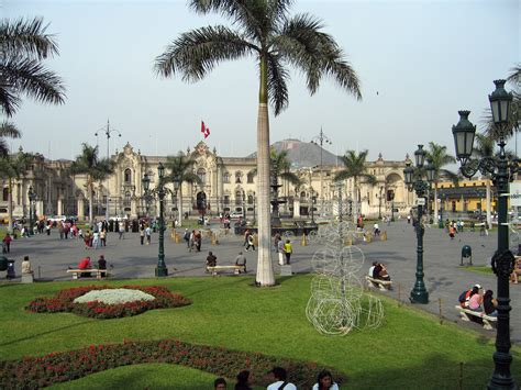 File:Peru Lima.jpg - Wikipedia