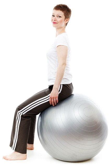 6 Benefits Of Bouncing On Exercise Ball What Diet Is It