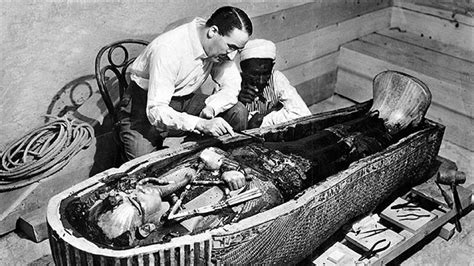 Behind The King Tut Autopsy That Reveals He Died In Chariot Accident Vanity Fair