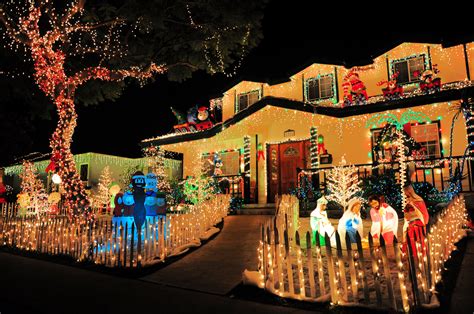 Christmas Light Decorated Houses Near Me The Cake Boutique