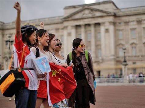 Revealed How Chinese Tourists Should Behave Abroad The Independent