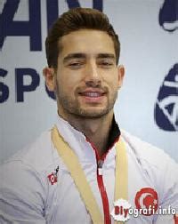 Peki, artistik cimnastik dalında dünya şampiyonu olan türk sporcu i̇brahim çolak kimdir? İbrahim Çolak Biyografi.info.