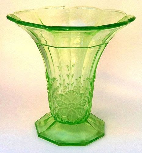 1930 S Art Deco Green Uranium Glass Vase Pressed Flower Pattern In 2019 Vintage Green Glass