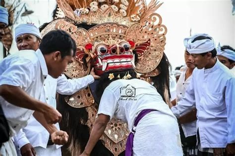 Konsep Ketuhanan Bagi Hindu Bali Dan Kronologi Penciptaan Semesta Dalam