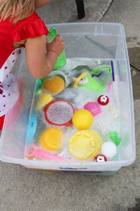 Water Play Ideas For Preschool Aged Children Using Sensory Bins Add
