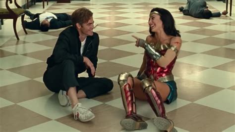 Chris Pine Gets Real Goofy In Wonder Woman 1984 Blooper Reel Nerdist