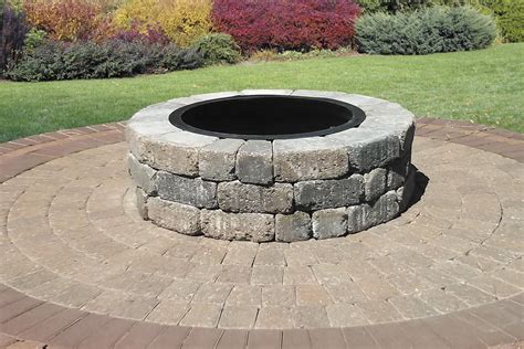 This kit has everything you need to enjoy a nice warm atmosphere right in your backyard. Paver Fire Pit Kit • Knobs Ideas Site