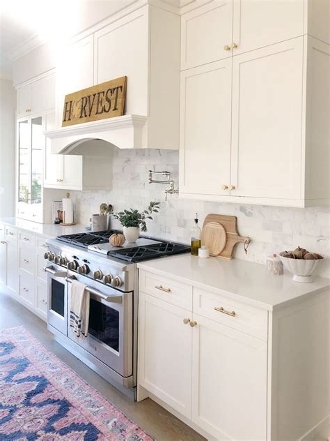 Fall Kitchen | Home decor kitchen, White kitchen inspiration, Kitchen