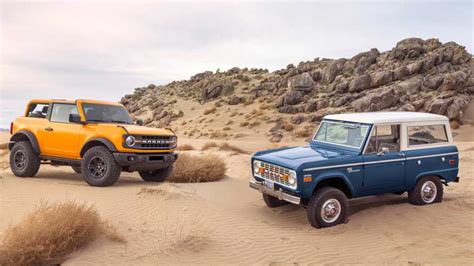 Comparing The All New 2021 Ford Bronco To Its Vintage First Gen Kin