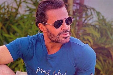 A absorver melhor a mensagem?! Após declaração polêmica, Eduardo Costa anuncia pausa na ...