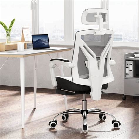 5 Best Ergonomic Office Chair Under 200 Buyers Guide 2022