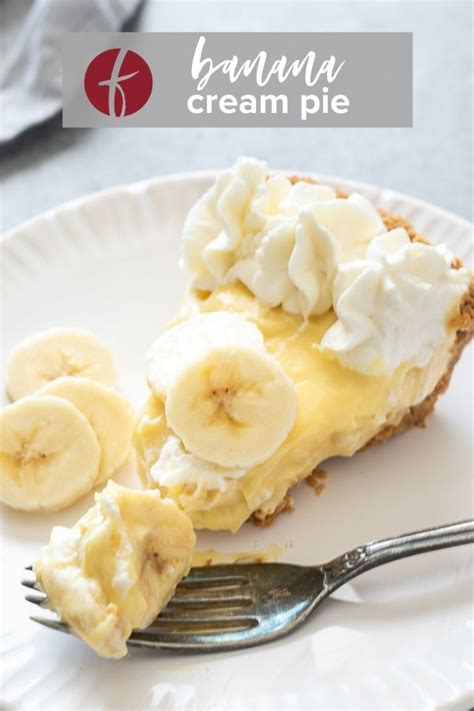 Banana Cream Pie With Graham Cracker Crust Flavor The Moments