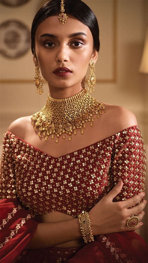 Modern Gold Jewellery In Contemporary Bridal Style Goldjewellery