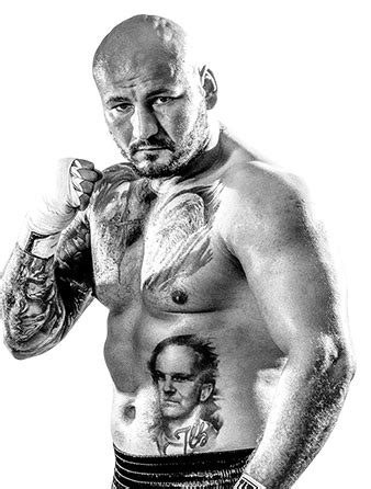 Termin został zmieniony na 22 maja. Knockout Promotions