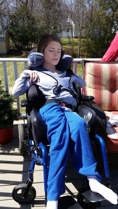 8 Best Quadriplegic Images In 2020 Quadriplegic Women Lady