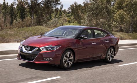 2016 Nissan Maxima Review Page 2