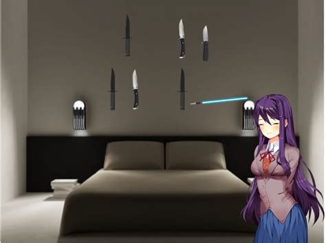 Yuri Shows Off Her Knife Collection Ddlc