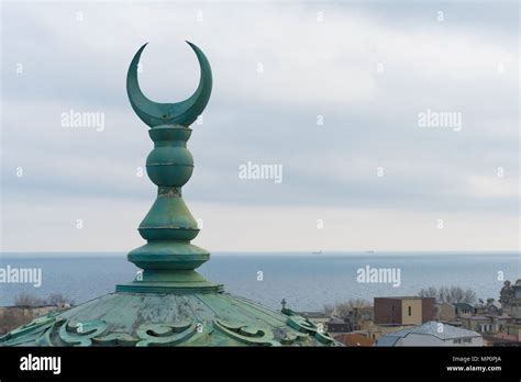Islam Symbol High Resolution Stock Photography And Images Alamy