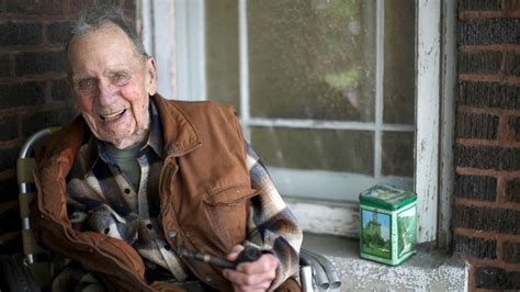 98 Year Old Man Donates Stock Now Worth 2 Million To Wildlife