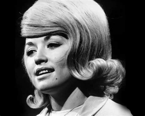 Rare Historical Photos Of Dolly Parton Through The Years