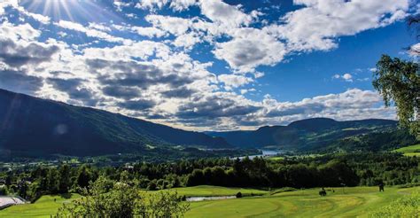 Gudbrandsdalen Valley Into Norway